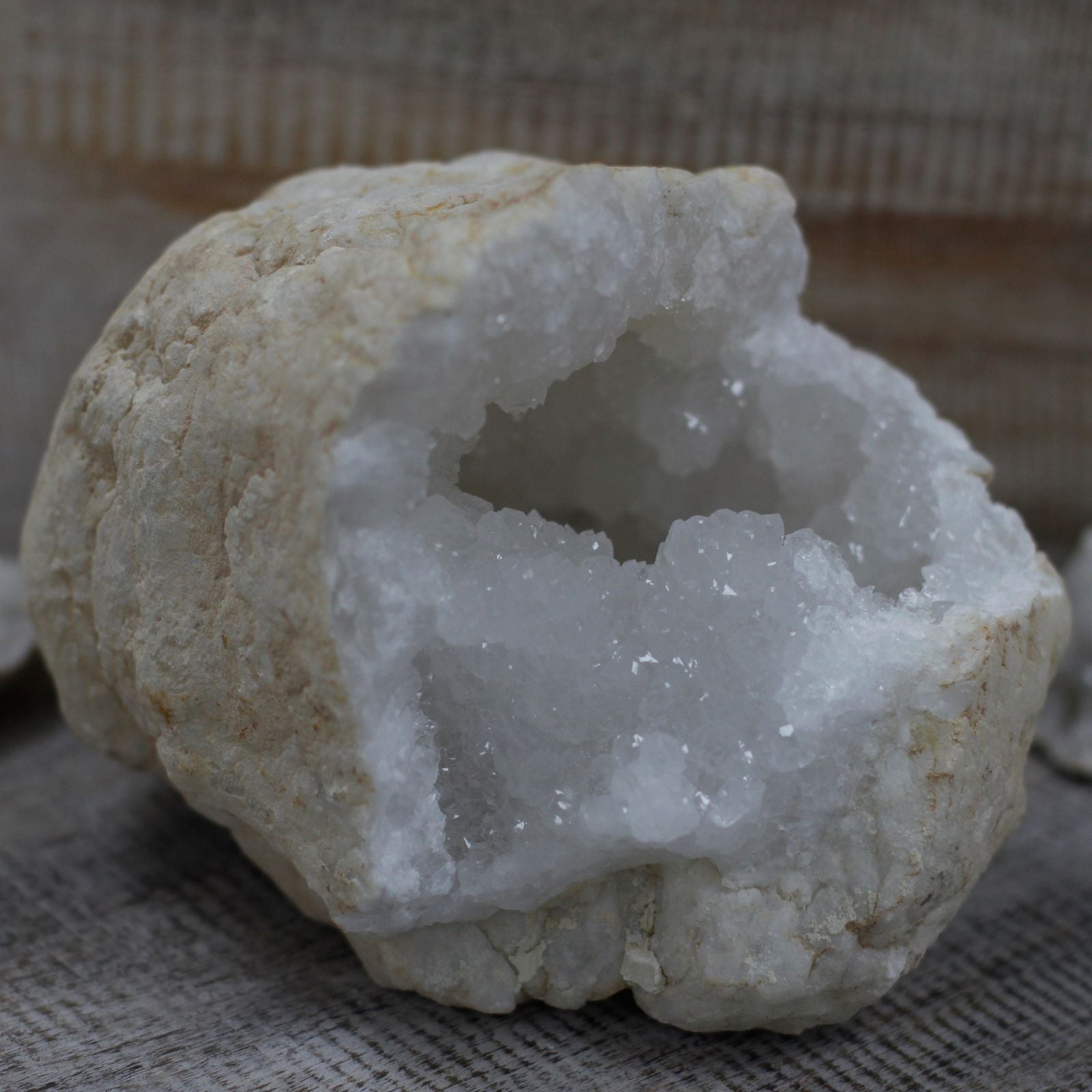 Calsite Geodes - 15 - 18 cm
