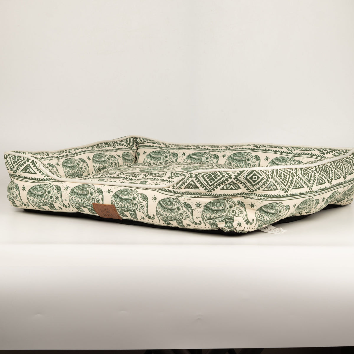 PAW Bed – Lucky Elephant – Green – 60 × 50 × 14cm