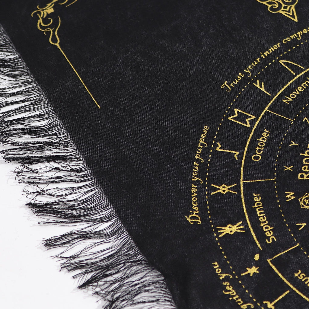 Ancient Witch Pendulum Divination Cloth - Sun Face - Black & Gold (30x46.5cm)