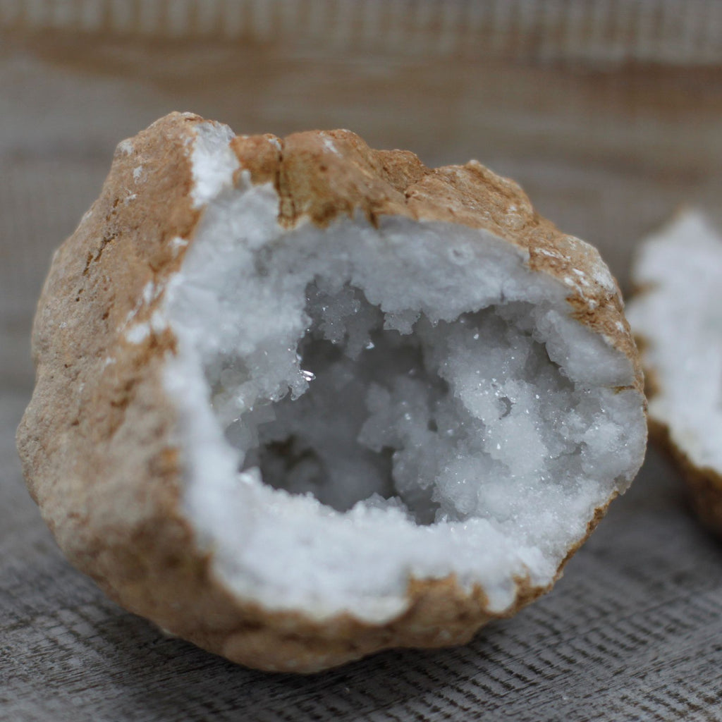 Calsite Geodes - 10 - 12 cm