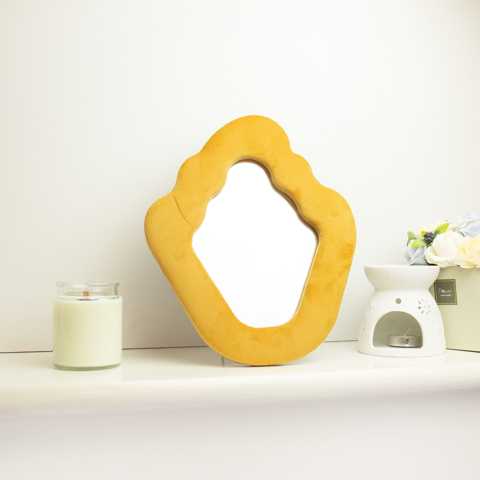 Soft Squiggly Mirror – Flame – Marigold (23x27.5x2.3cm)