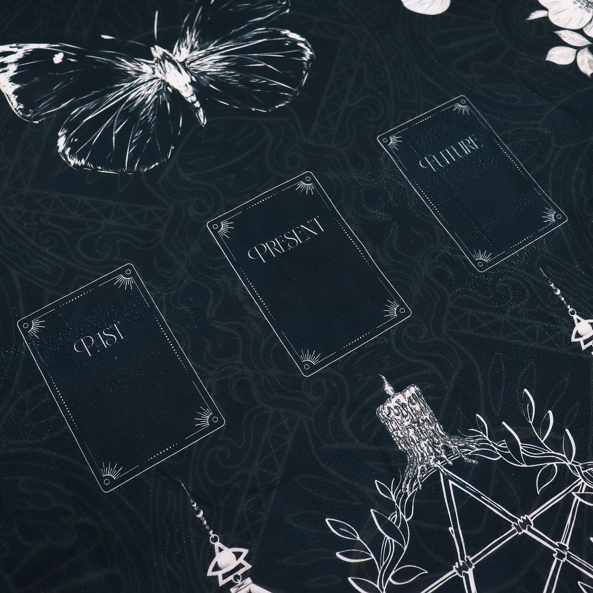 Tarot Reading Cloth - Ancient Witch