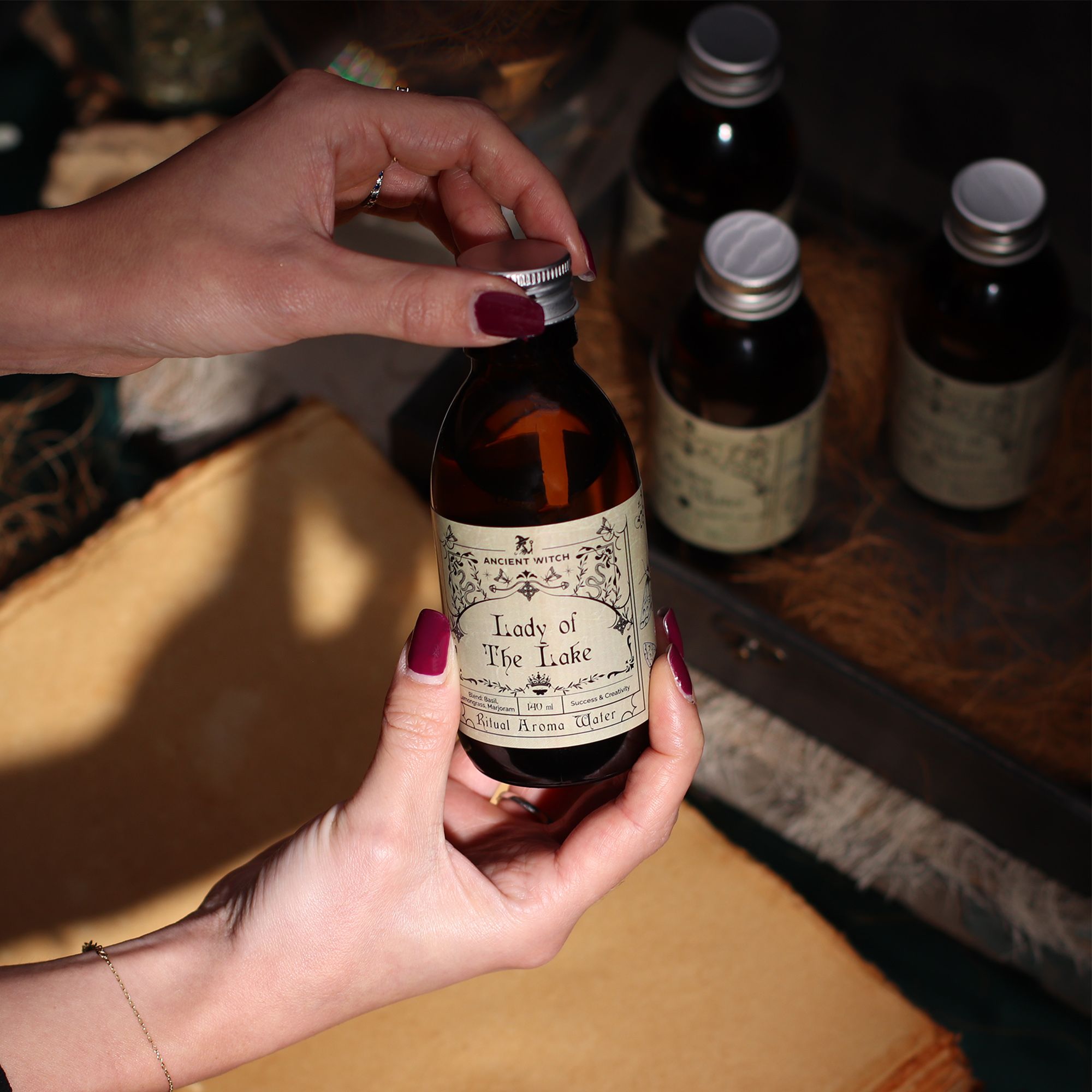 Ancient Witch Ritual Water - Avalon Island (140ml)