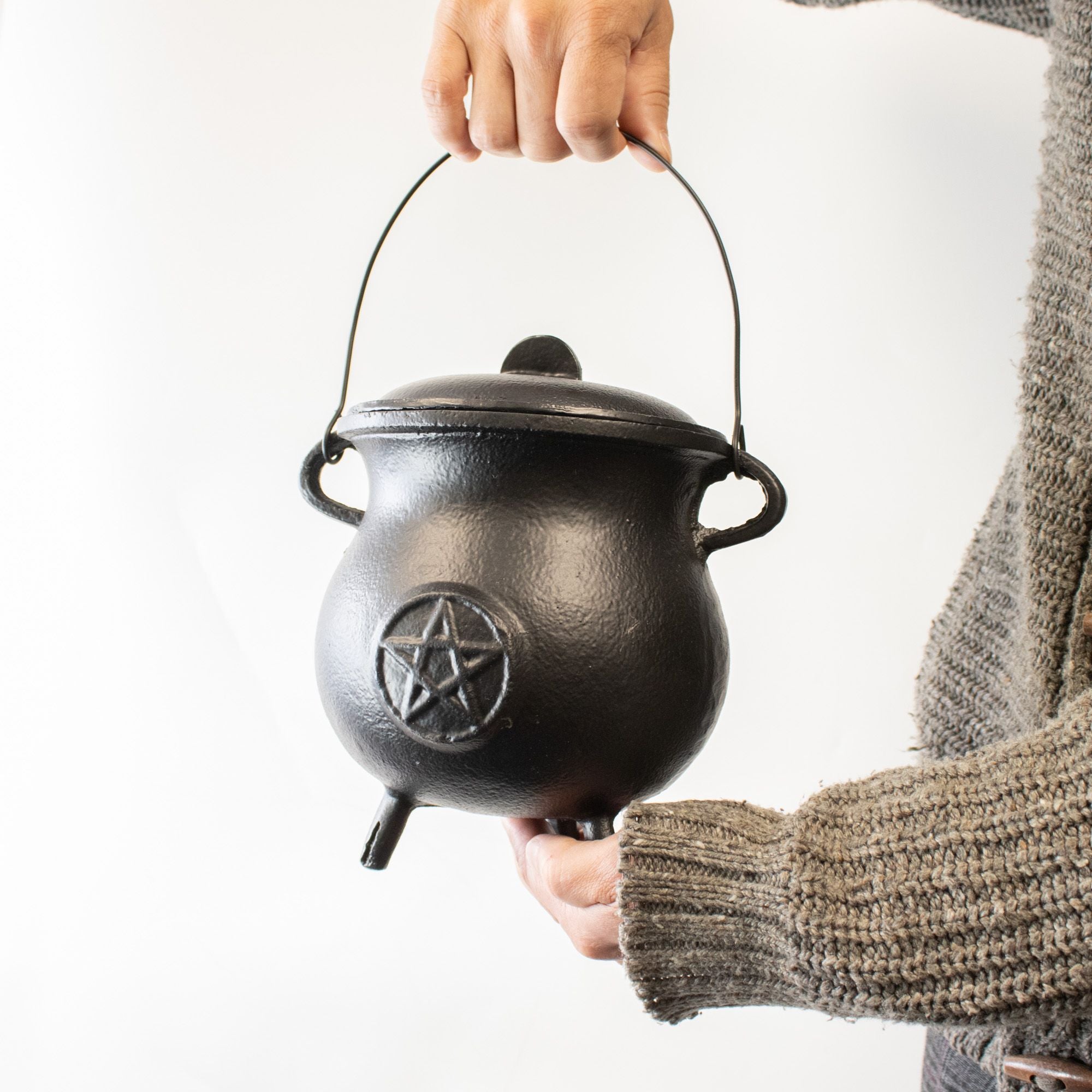Large Cast Iron Cauldron with Pentagon 23x18cm (at least 4kg)