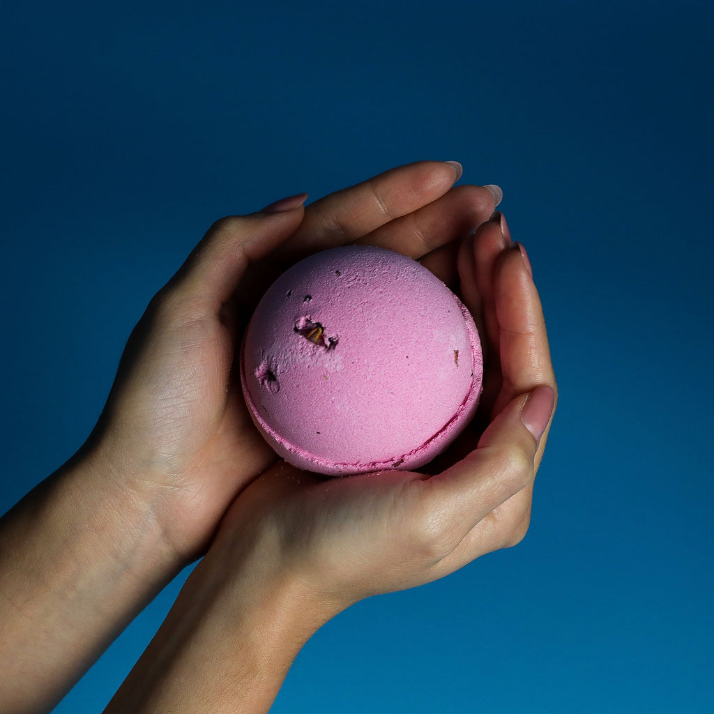Set of 3 Rose & Petals Bath Bombs | Handmade Bath Bomb UK