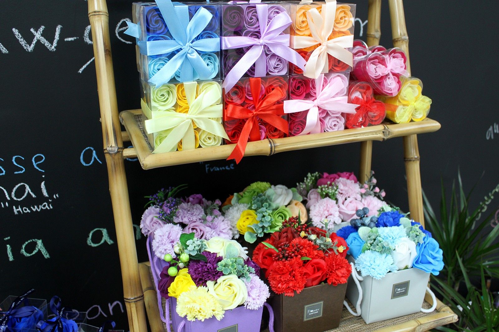 Set of 9 Soap Flower